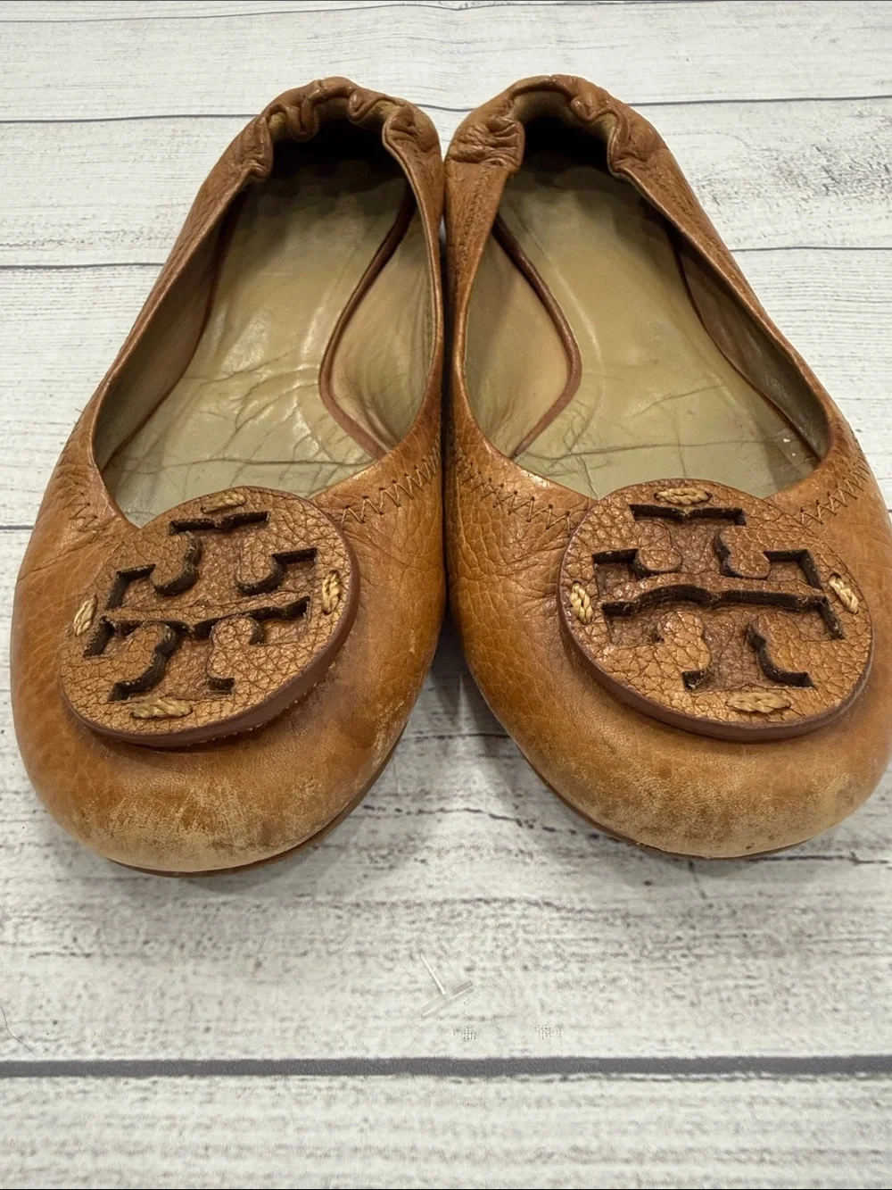 Tory Burch Reva Cognac Brown Leather Ballet Flats Logo Medallion Women's Size 10